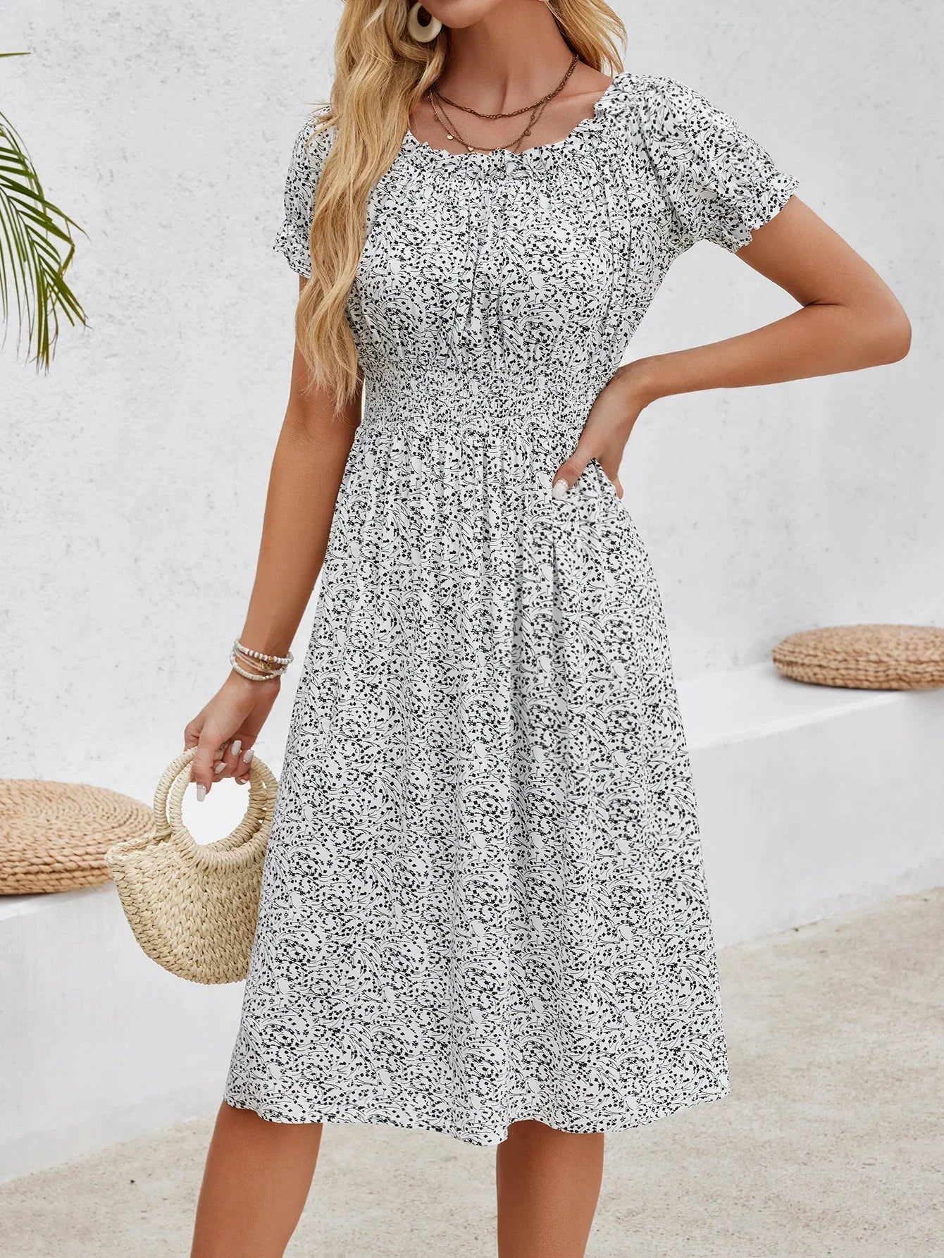Dresses New Women's Comfortable Casual Floral Dress Short sleeved Round Neck Sexy Bohemian Beach Dress